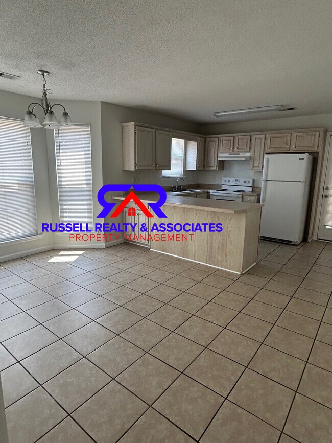 Foto del edificio - 204 Buck Creek Cir