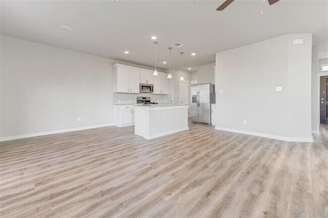 Building Photo - 2231 Rocoso Trl