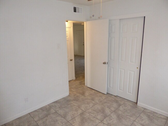 Foto del edificio - 3422 Smith Ave SE