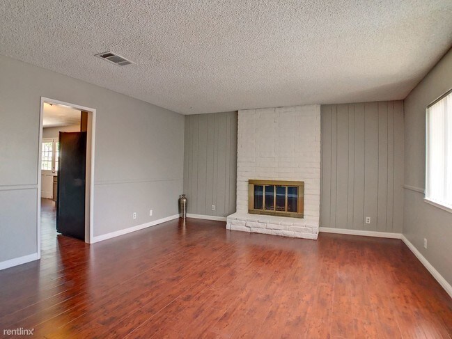 Building Photo - 3 br, 2 bath House - 808 Antigua St