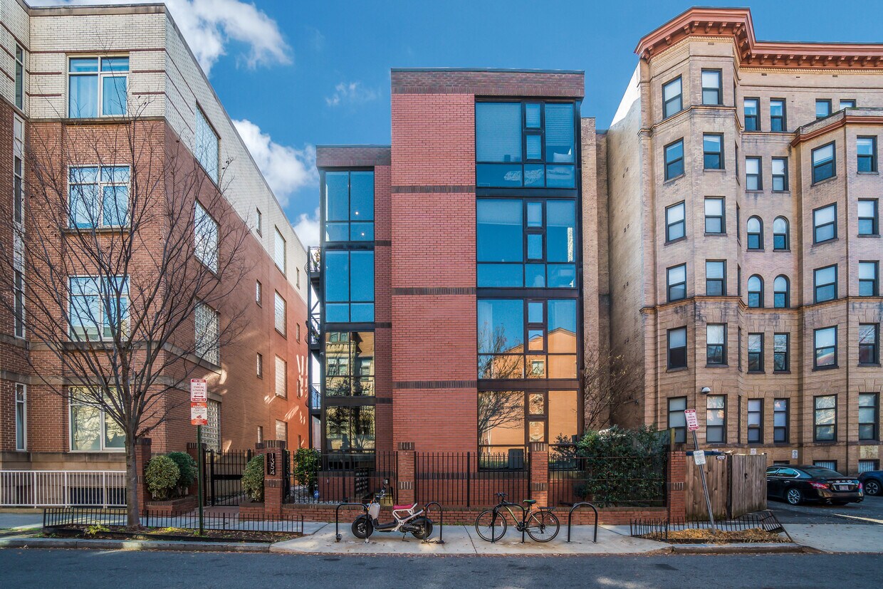 1354 Euclid St NW Unit 402B, Washington, DC 20009 Condo for Rent in
