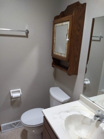 bathroom - 927 S 76th St
