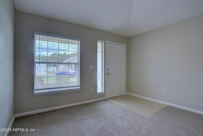 Foto del edificio - 763 Burlwood Ct