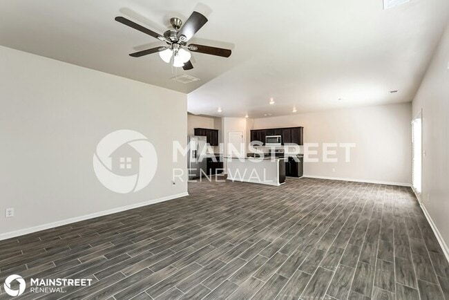 Building Photo - 330 Randette Dr