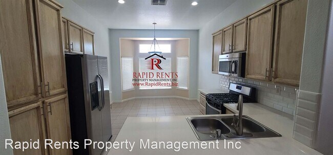 Building Photo - 3 br, 2 bath House - 3133 Spruce Hill Court