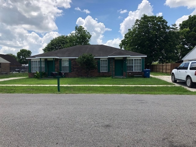 Primary Photo - 303 Titan Dr