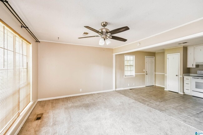 Building Photo - 1032 Sandy Brook Cir