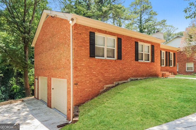 Building Photo - 634 Joel Dr