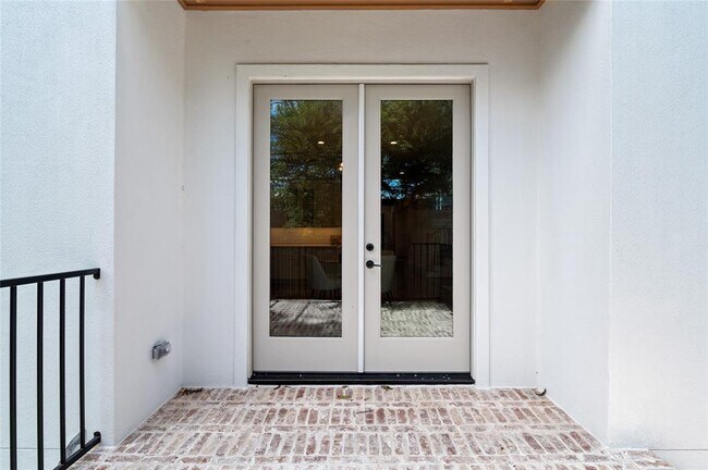 Foto del edificio - 2317 Sheridan St