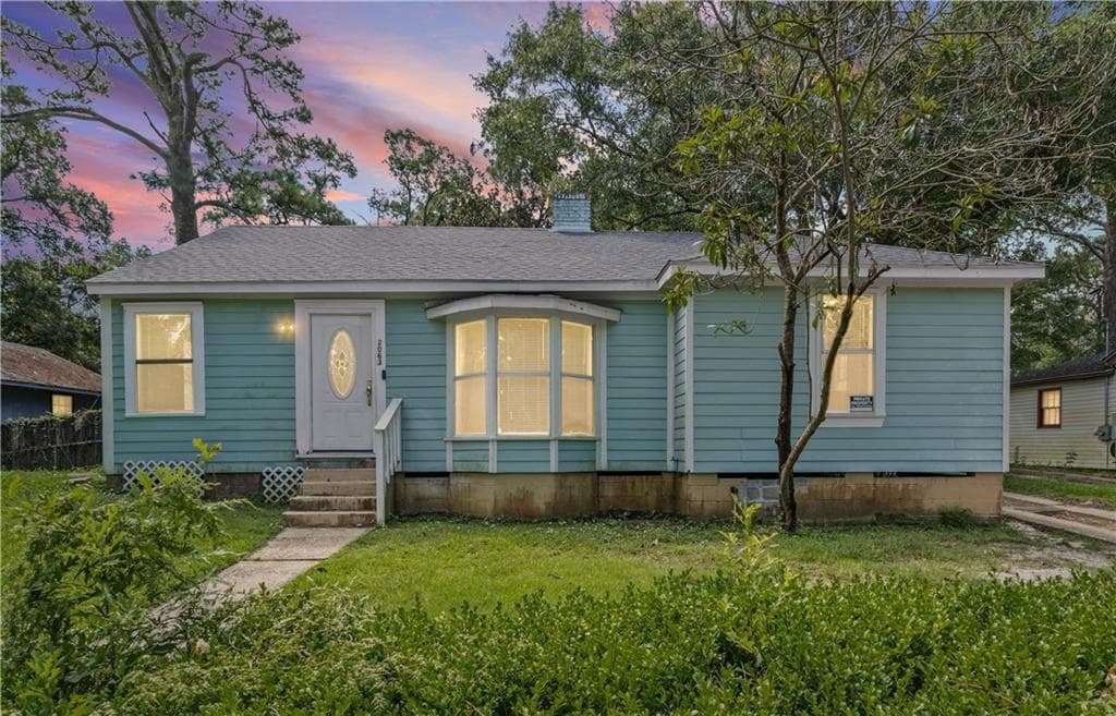 Primary Photo - 2063 N Gimon Cir