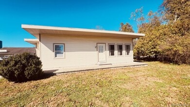Building Photo - 3142 NY-207