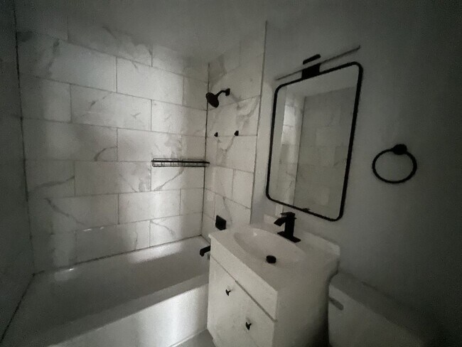 Foto del edificio - RENTAL HOME 1BD/1BTH