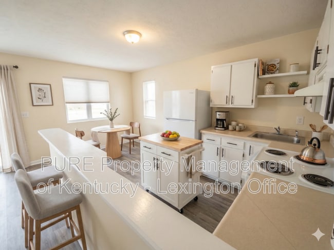 Building Photo - 164 Grinder Ct