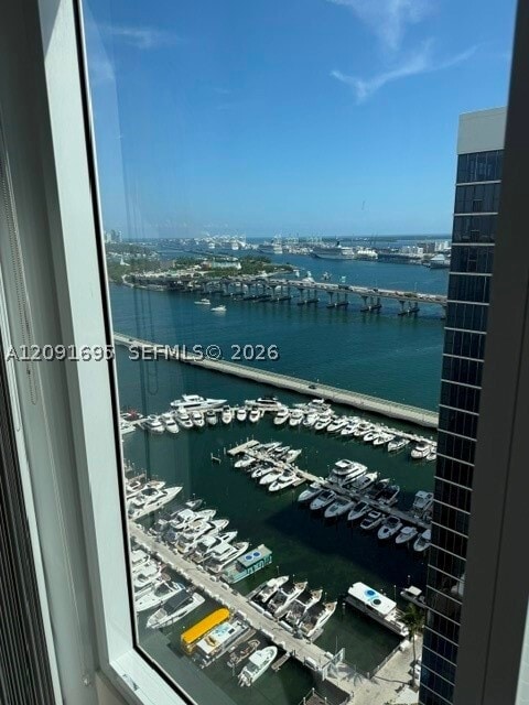 Building Photo - 1717 N Bayshore Dr