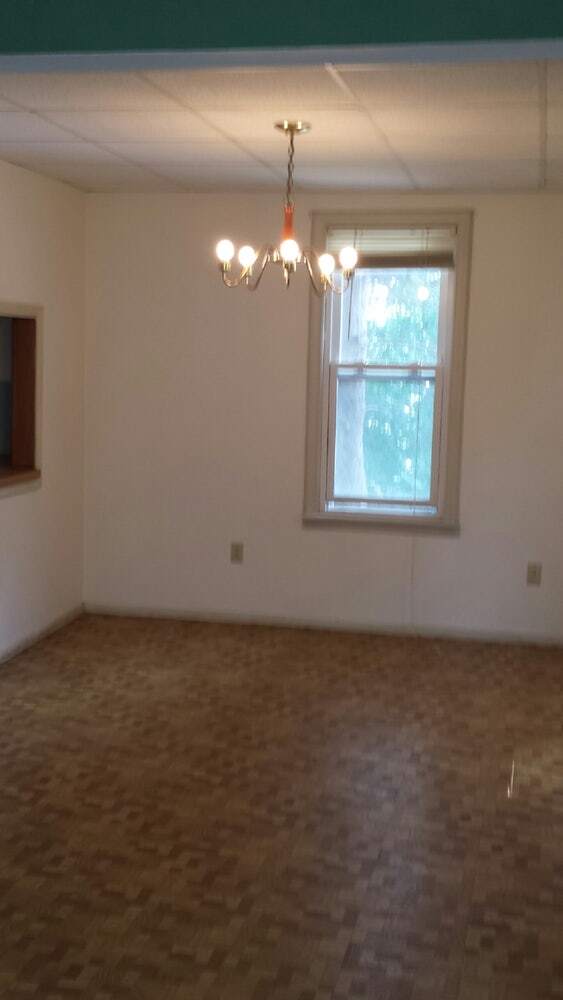 dining room - 152 E Elm Street