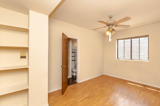 Foto del edificio - 1430 N Dearborn Pkwy