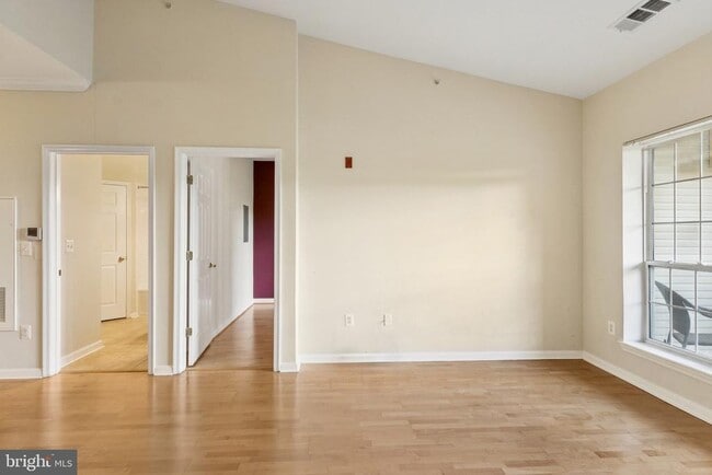 Building Photo - 4551 Strutfield Ln
