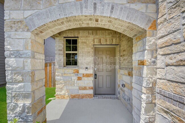 Building Photo - 16642 Teak Mantle Rd