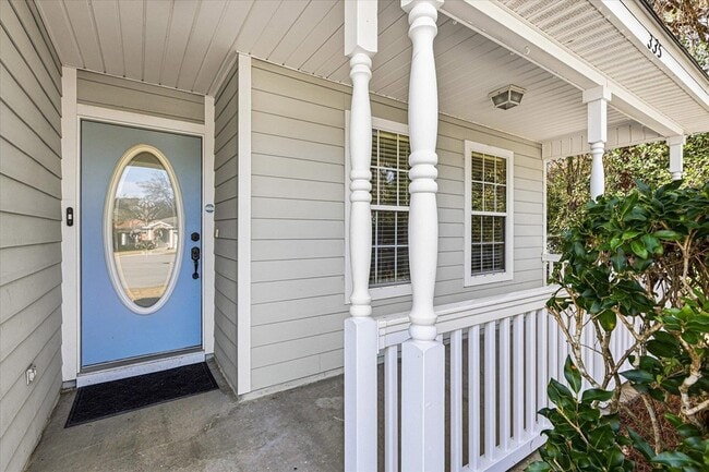 Building Photo - 335 Dreadnaught Ct