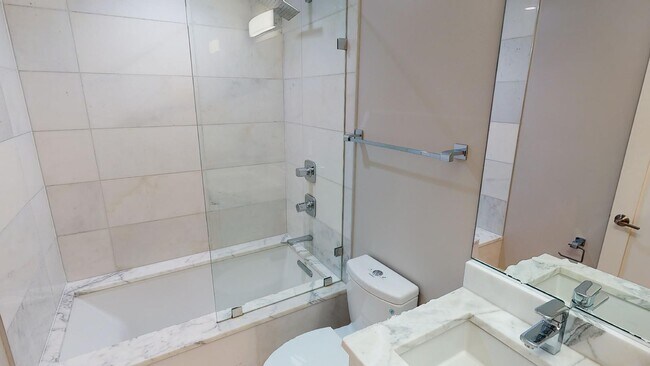 Foto del edificio - 643 Lamont St NW