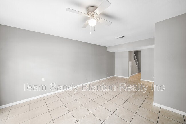 Foto del edificio - 2107 Langley Ave