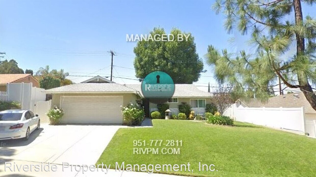 Primary Photo - 3 br, 2 bath House - 2262 Border Ave