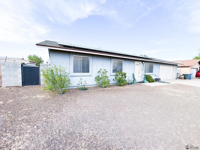 Foto del edificio - 8558 E 38th Ln