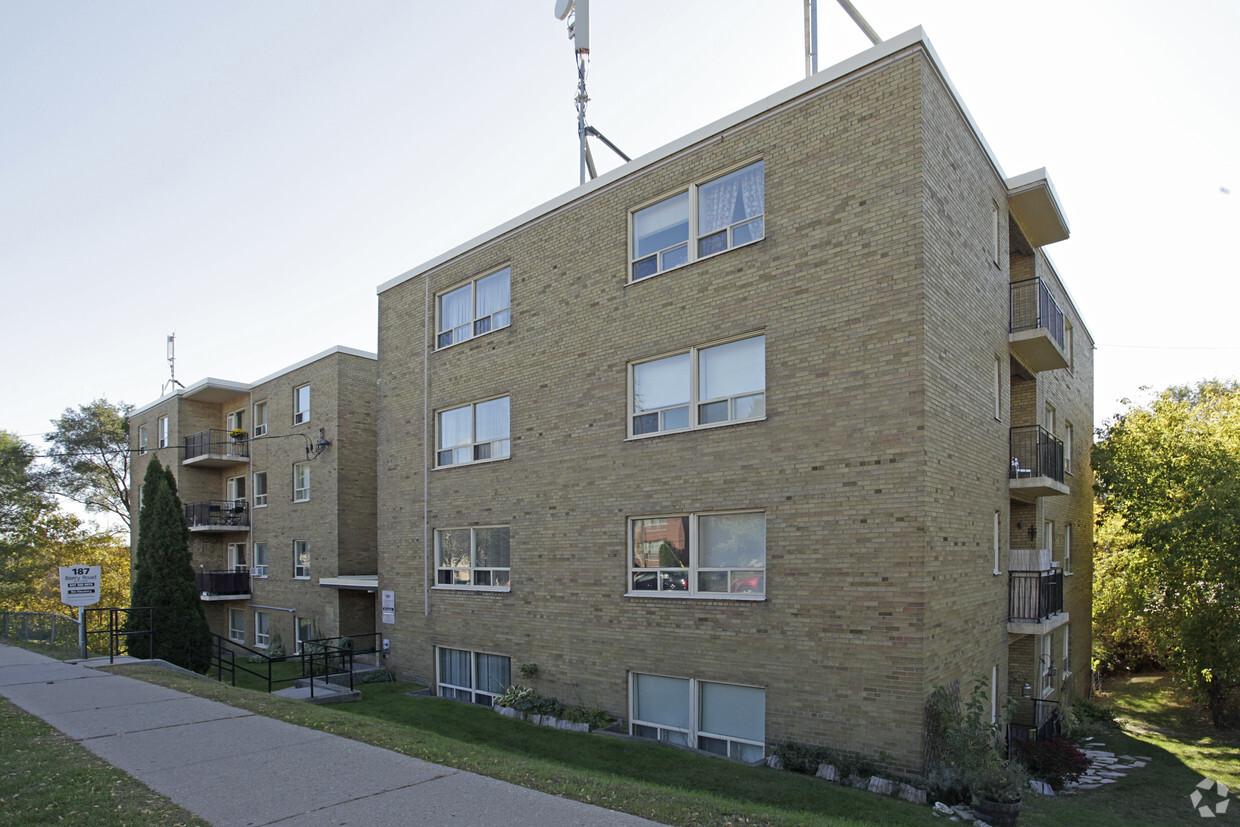 Primary Photo - 187 Berry Rd
