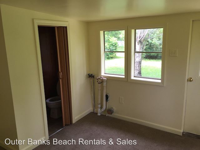 Building Photo - 3 br, 1.5 bath House - 35 Mashoes Road