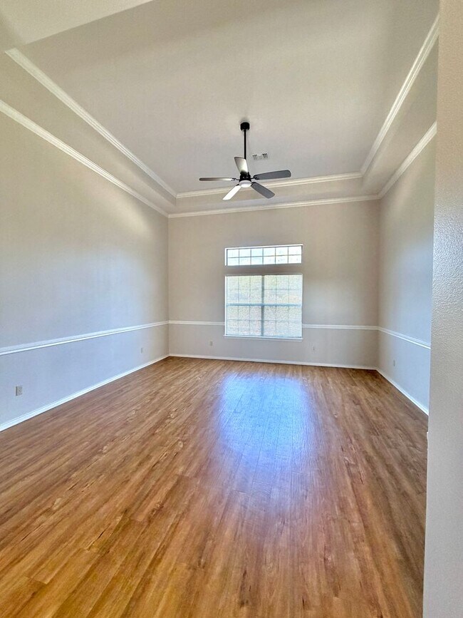 Foto del edificio - 6780 Braden Cir