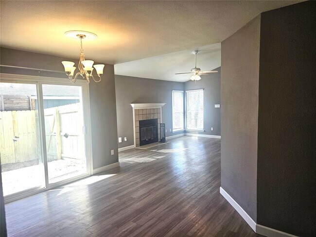 Foto del edificio - 12327 Limerick Ave