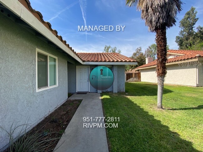 Building Photo - A Renovated Duplex with Fenced Back Yard