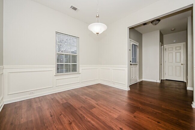 Foto del edificio - 1285 Winwood Dr