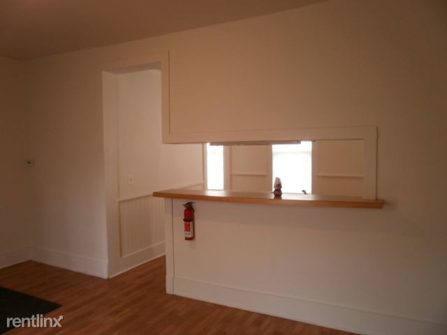 Foto del edificio - 3 br, 1 bath  - 709 W Lovell St #2