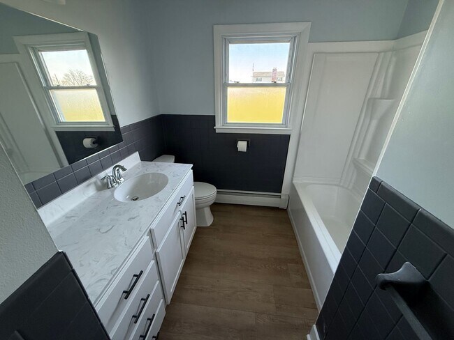 Foto del edificio - Newly remodeled single-family home