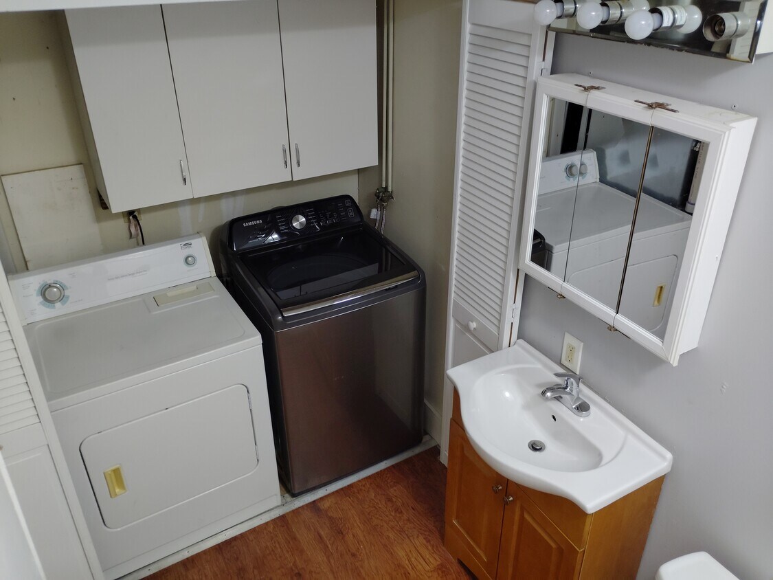 Laundry - 87 Rumford St