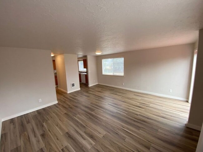 Foto del edificio - 3714 47th Ave NE