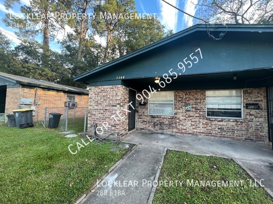 Beautiful 2Bed, 1Bath Duplex House Rental in Jacksonville, FL