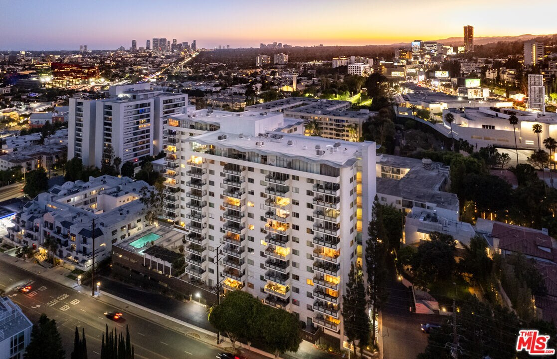 Primary Photo - 1155 N La Cienega Blvd