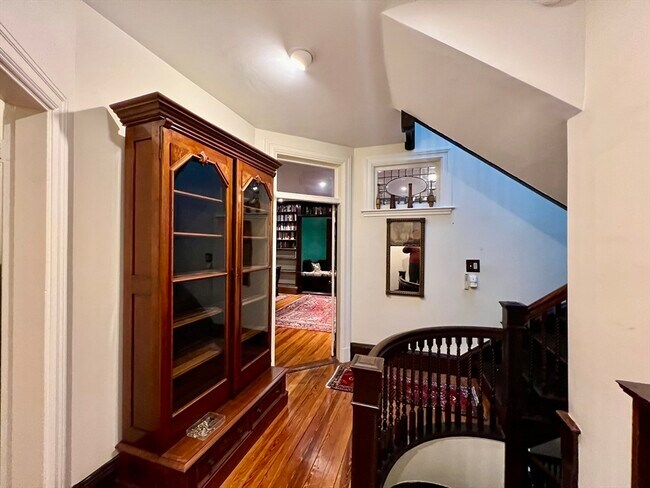 Foto del edificio - 811 Washington St