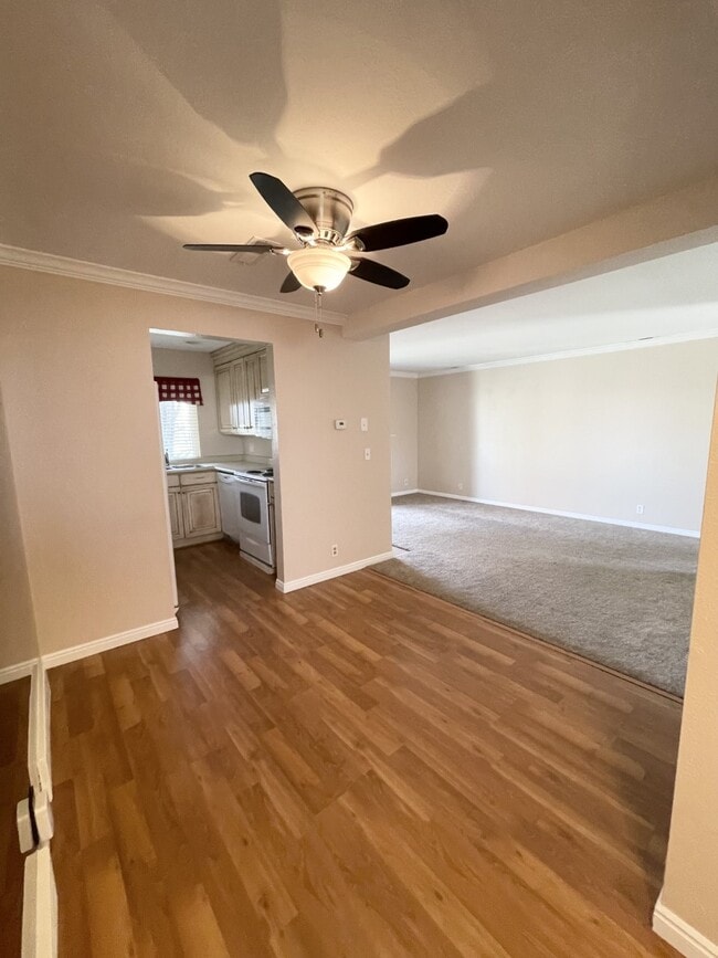 2438 S Elizabeth St, Salt Lake City, UT 84106 Townhome Rentals in