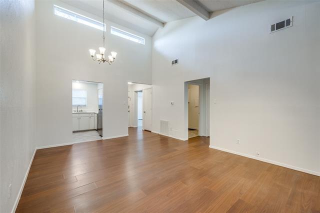 Foto del edificio - 2733 St George Pl