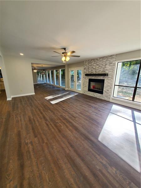 Building Photo - 2780 Burtz Dr