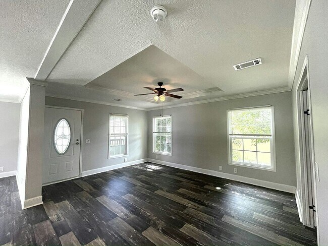 Foto del edificio - 36116 Plum Ave