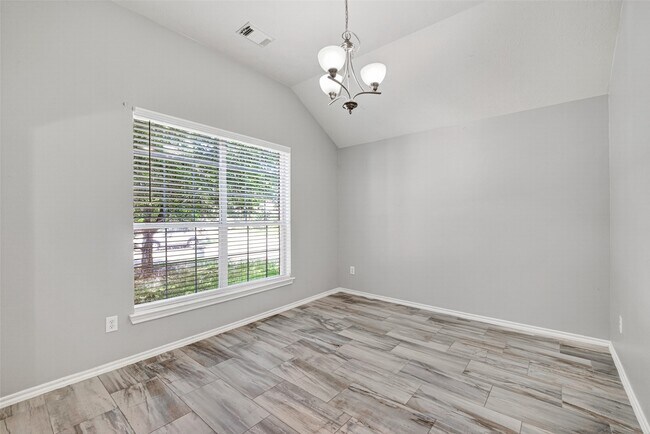 Foto del edificio - 12015 Cottage Elm Ct
