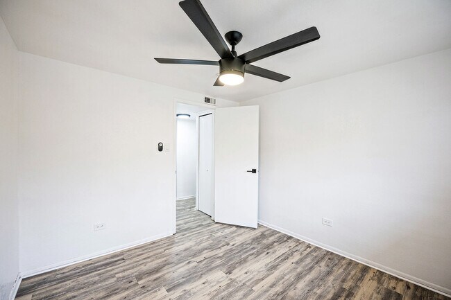 Foto del edificio - Wheelhouse Apartments