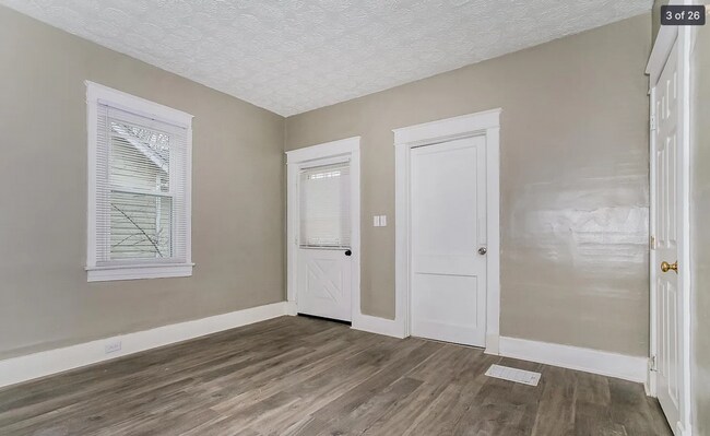 Foto del edificio - Cozy 2BR/1Ba house with garage