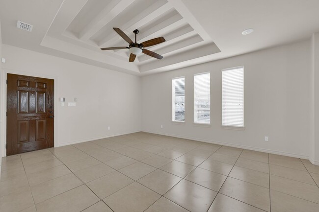 Building Photo - 2801 Sabercat Ave