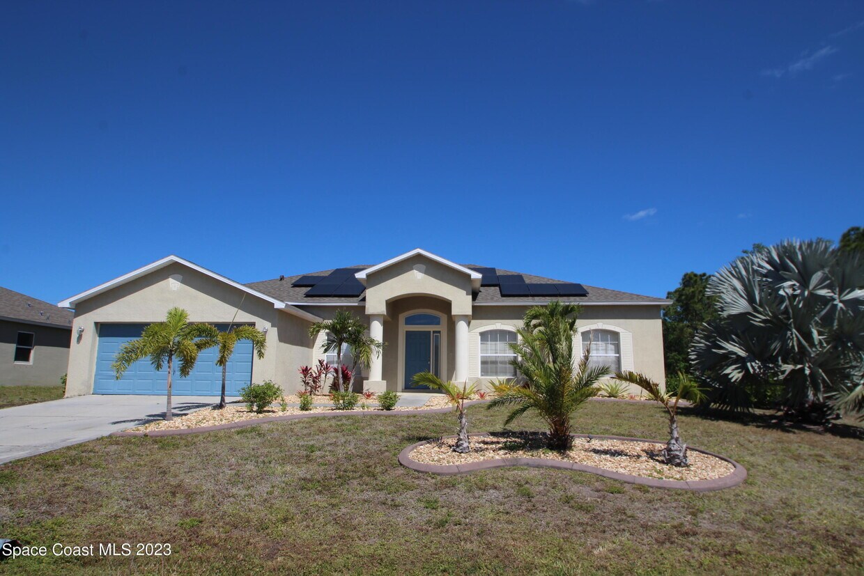 Foto principal - 507 Haleybury St SW