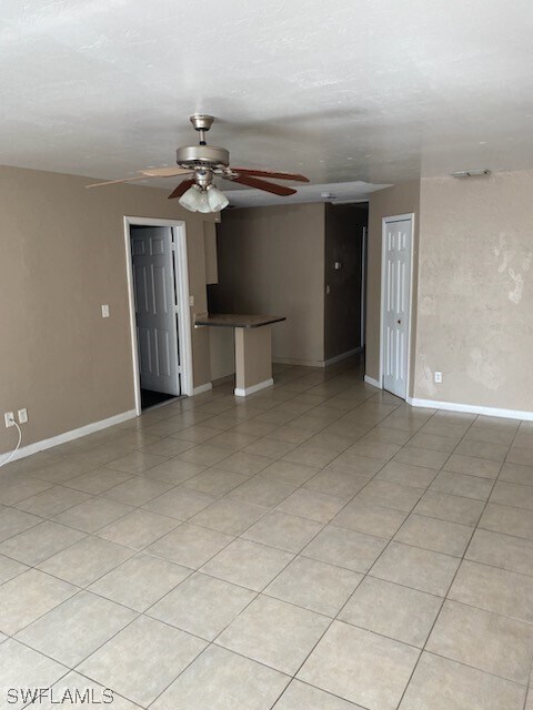 Foto del edificio - 1015 SW 48th Terrace